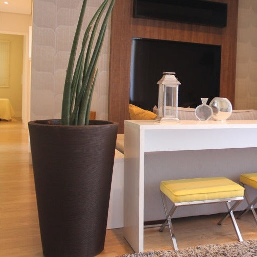 Linea Planter